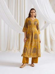 Printed Cotton Blend Kurta With Pants