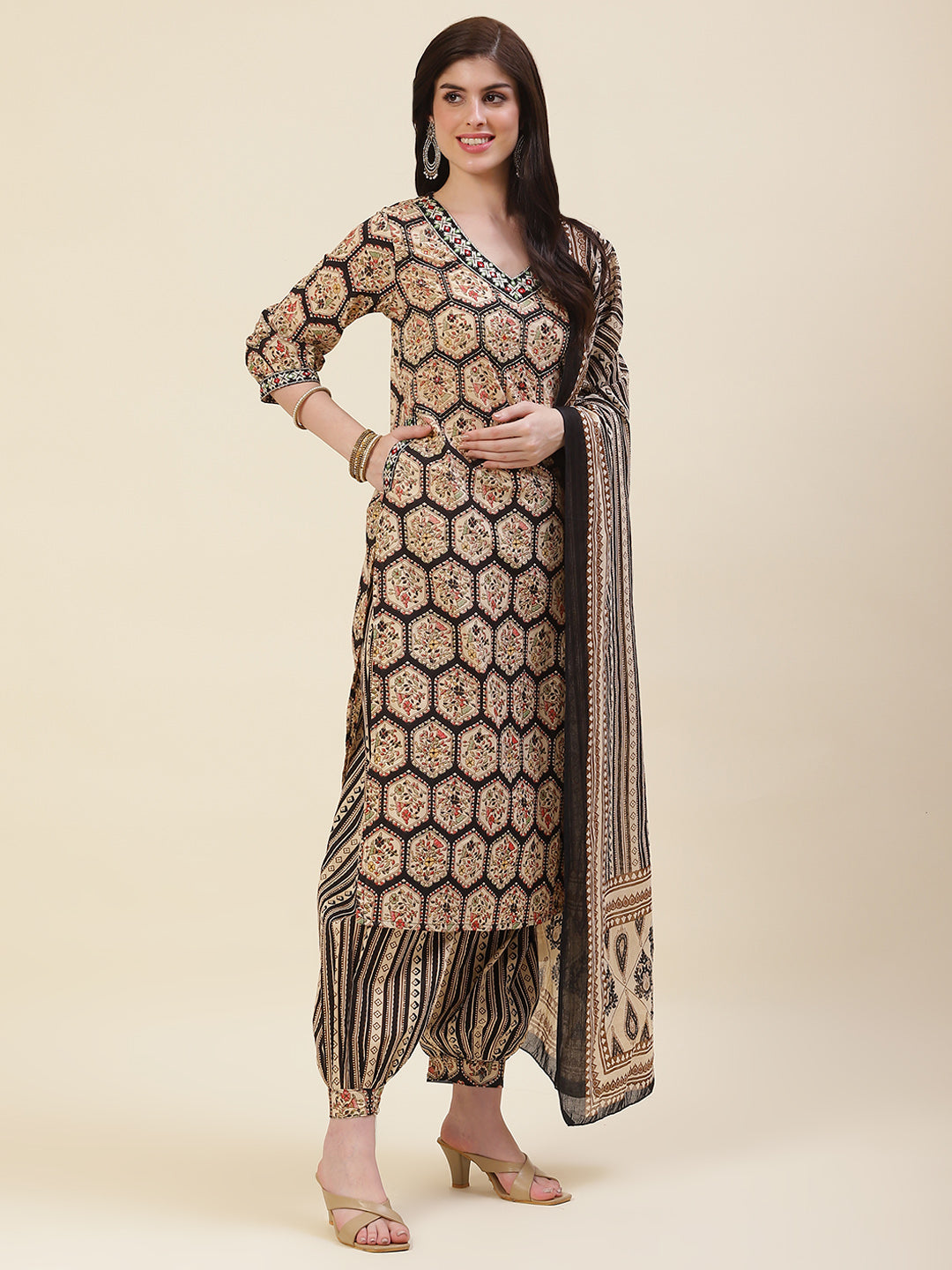 Delicate Bagh Print Floral Salwar Suit Set