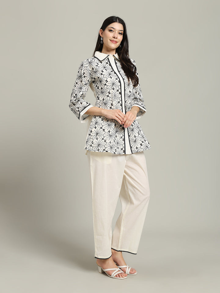 Thread Embroidery Cotton Blend Kurta With Pants