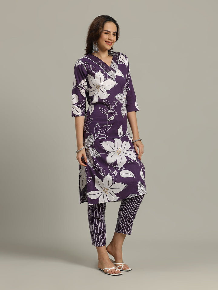 Floral Printed Cotton Blend Kurta With Pants &amp; Dupatta