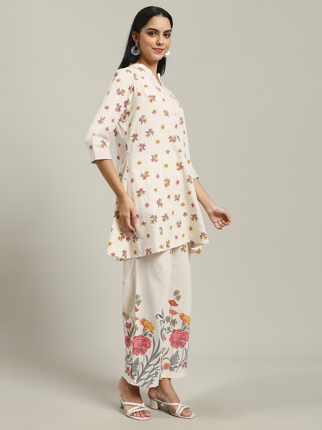 Printed Cotton Blend Kurta With Pants