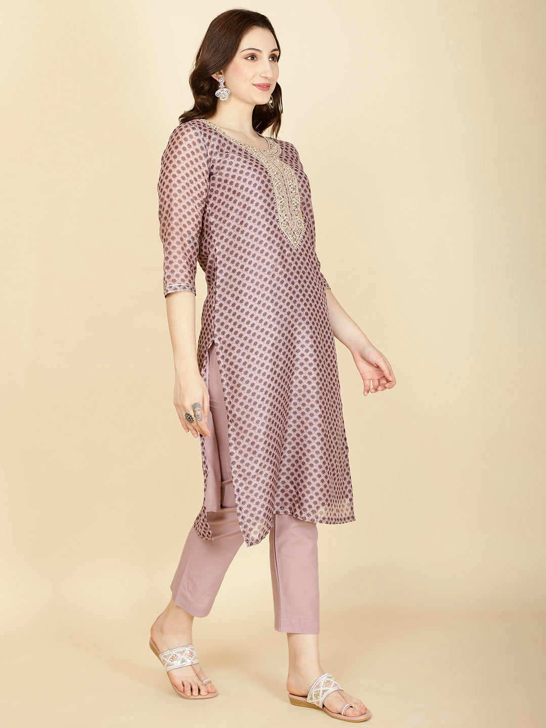 Floral Printed Chanderi Kurta With Pants