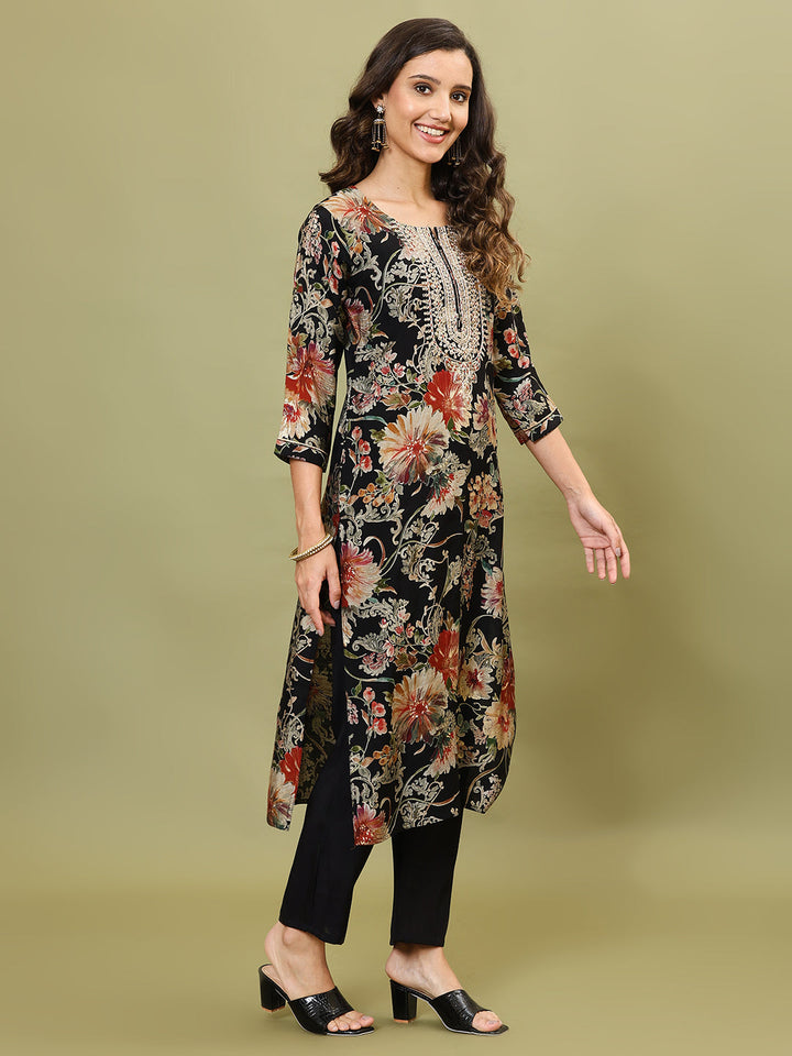 Printed Cotton Blend Kurta With Pant