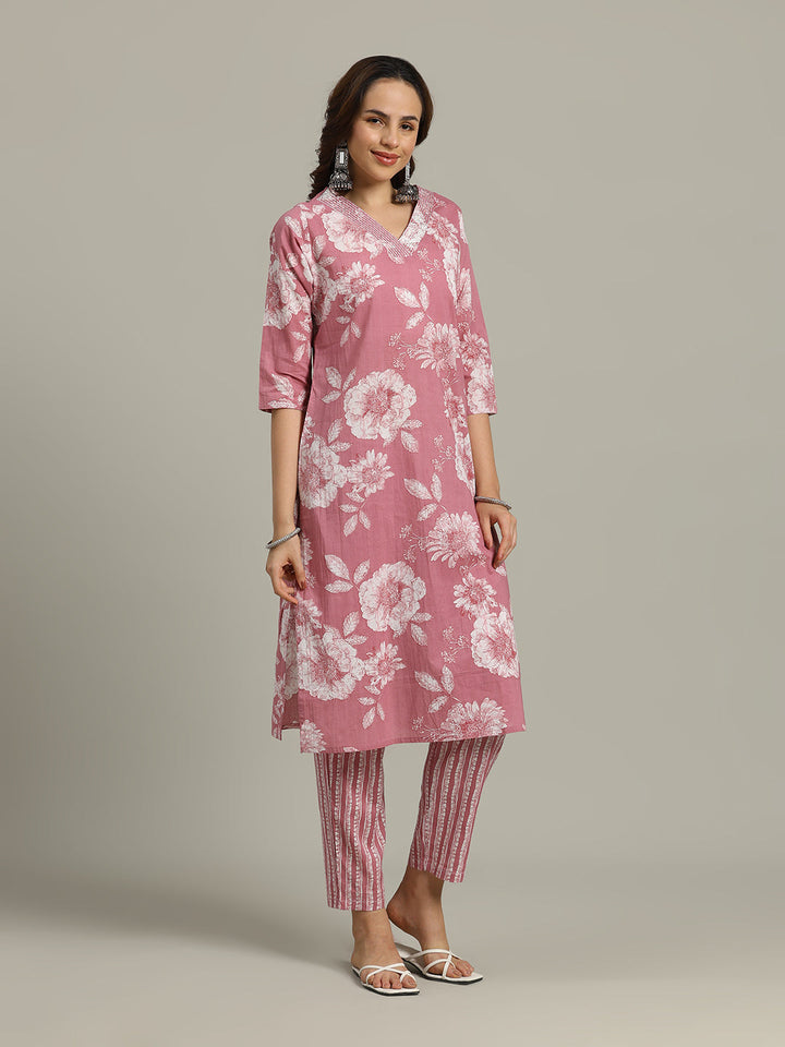 Floral Parinted Cotton Blend Kurta With Pants &amp; Dupatta