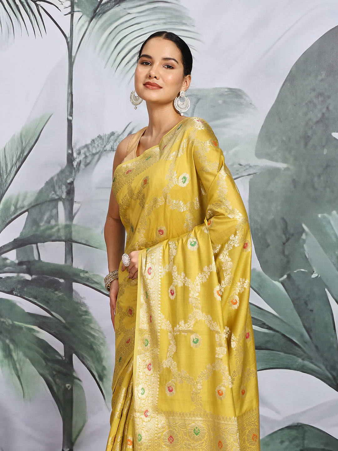 Zari Border Booti Cotton Blend Woven Saree