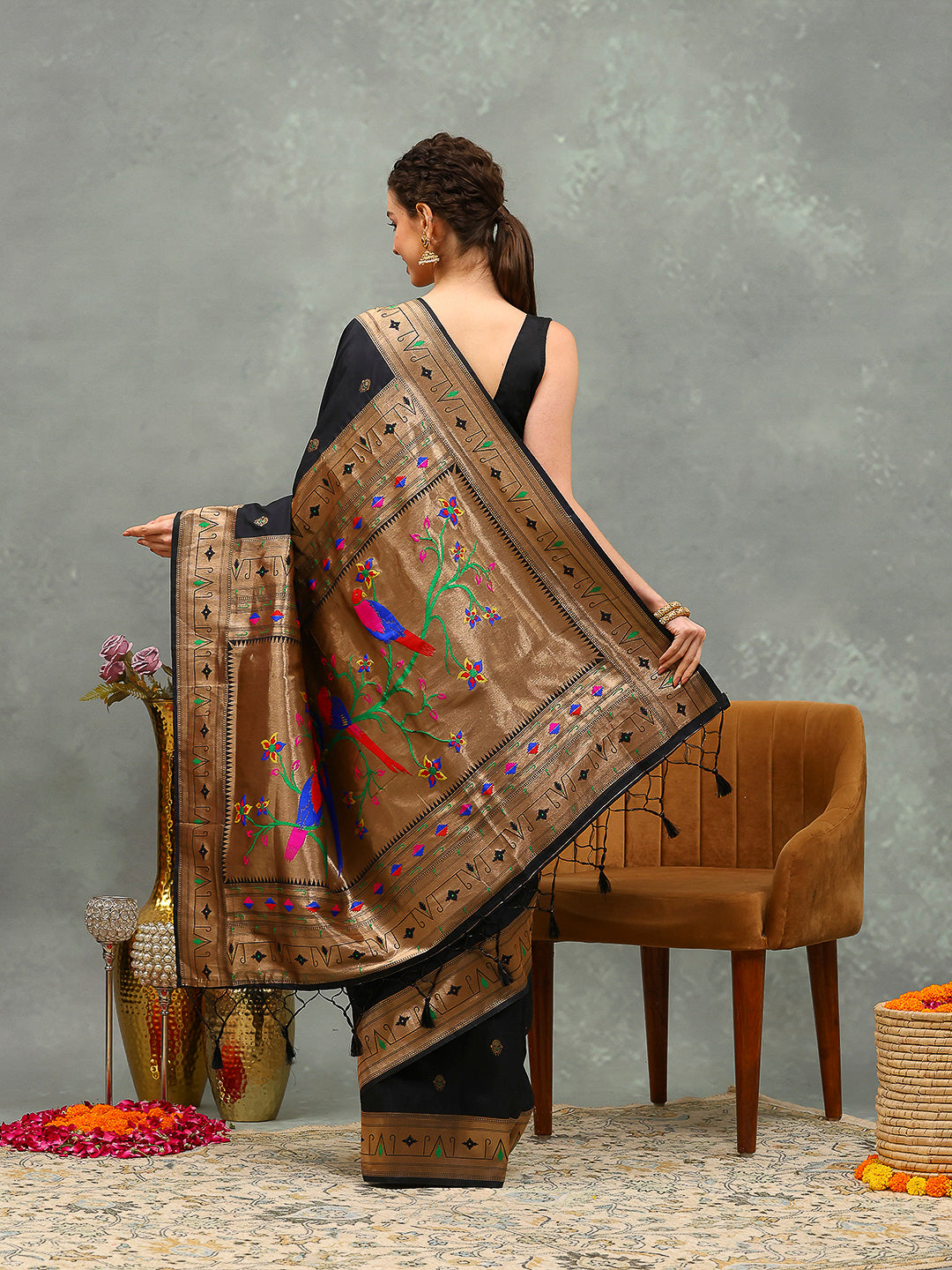 Woven Design Cotton Blend Saree