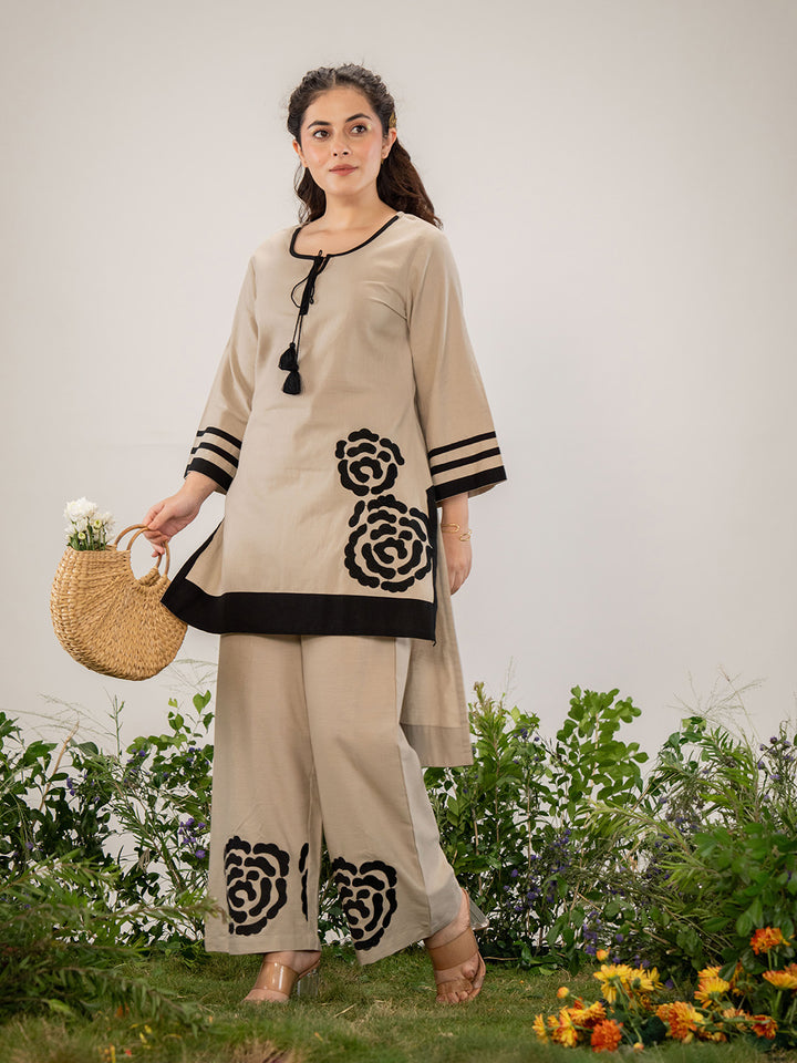 Beige Cotton Blend Printed Straight Kurta With Pant