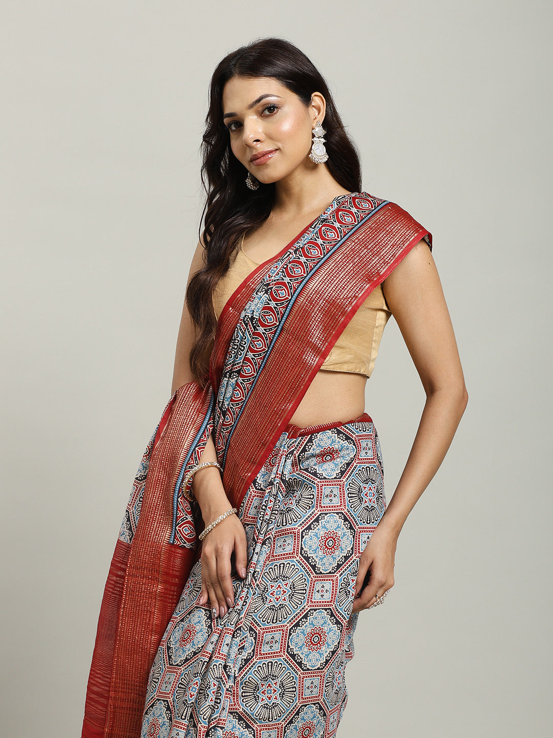 Digital Printed Cotton Blend Woven Saree