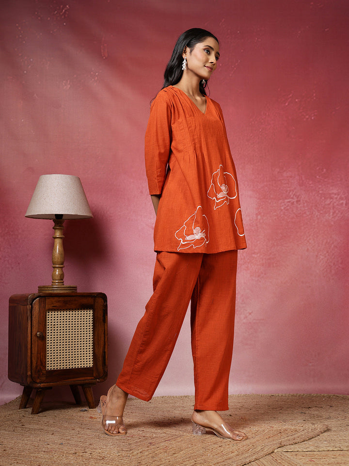 Printed Cotton Blend Kurta With Pants