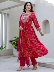 Floral Printed Cotton Blend Kurta With Pants & Dupatta