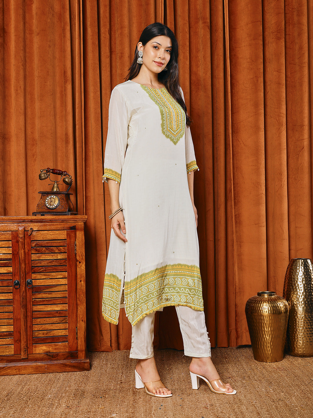 Bandhani Printed Crepe Kurta With Pants &amp; Dupatta
