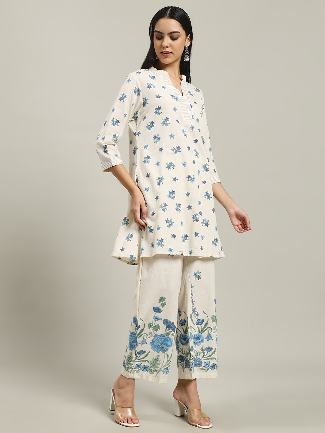 Printed Cotton Blend Kurta With Pants