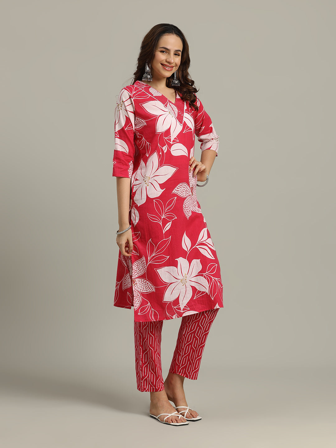 Floral Printed Cotton Blend Kurta With Pants &amp; Dupatta