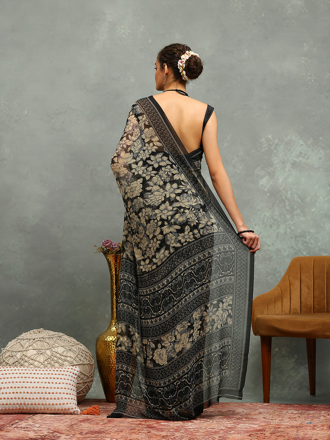 Floral Printed Georgette Saree