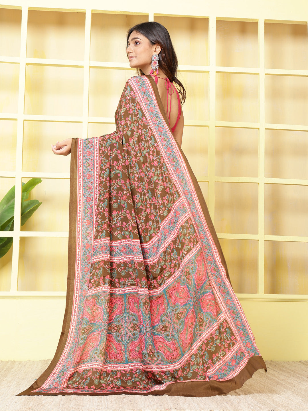 Floral Printed Crepe Saree