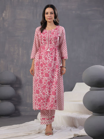 Digital Floral Printed Cotton Blend Kurta With Pants & Dupatta