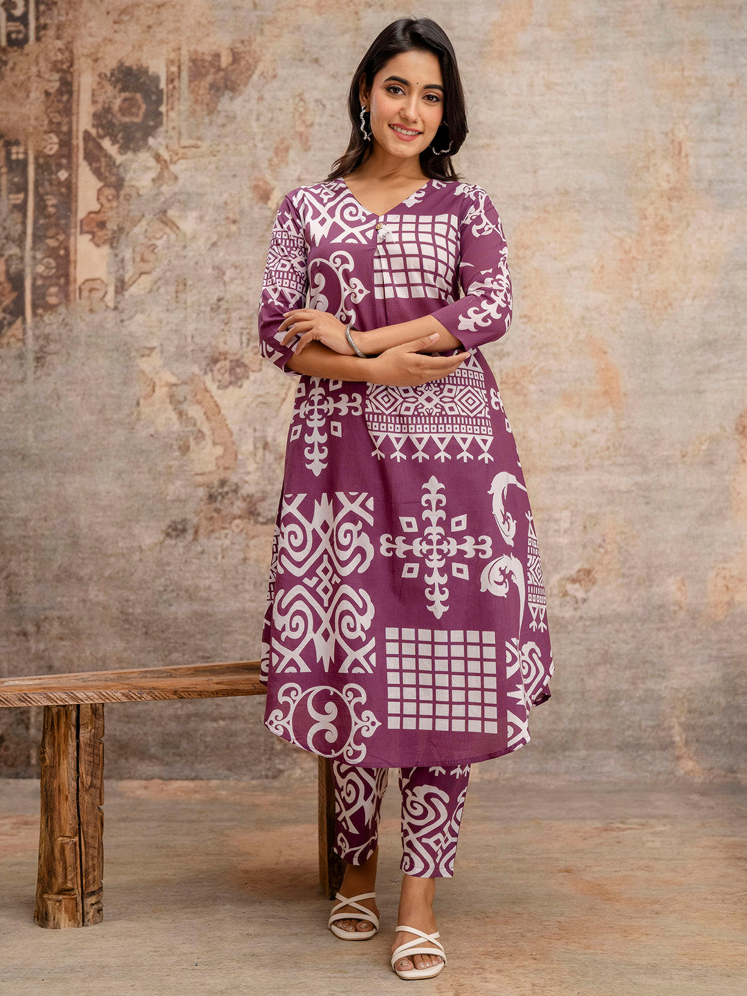 Printed Cotton Blend Kurta With Pants