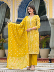 Leheriya Printed Cotton Suit Set With Dupatta