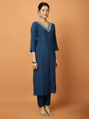 Plain Muslin Kurta With Pants & Dupatta