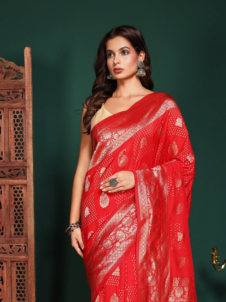 Plain Crepe Saree