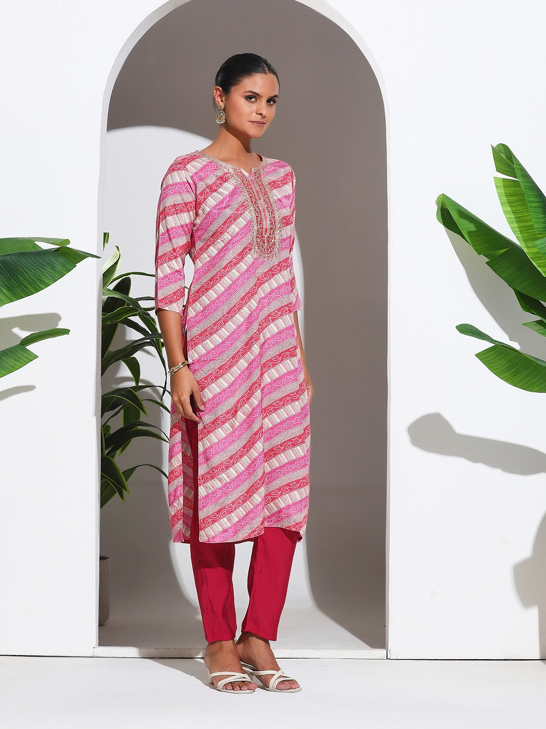 Printed Cotton Blend Kurta With Pant