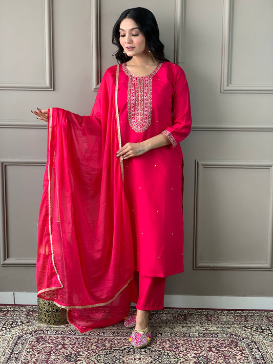 Neck Zari Embroidered Chanderi Kurta With Pants & Dupatta