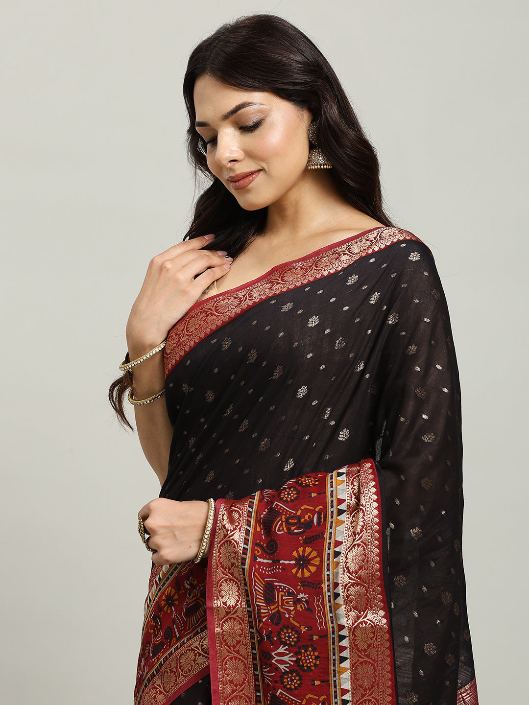 Digital Printed Cotton Blend Woven Saree