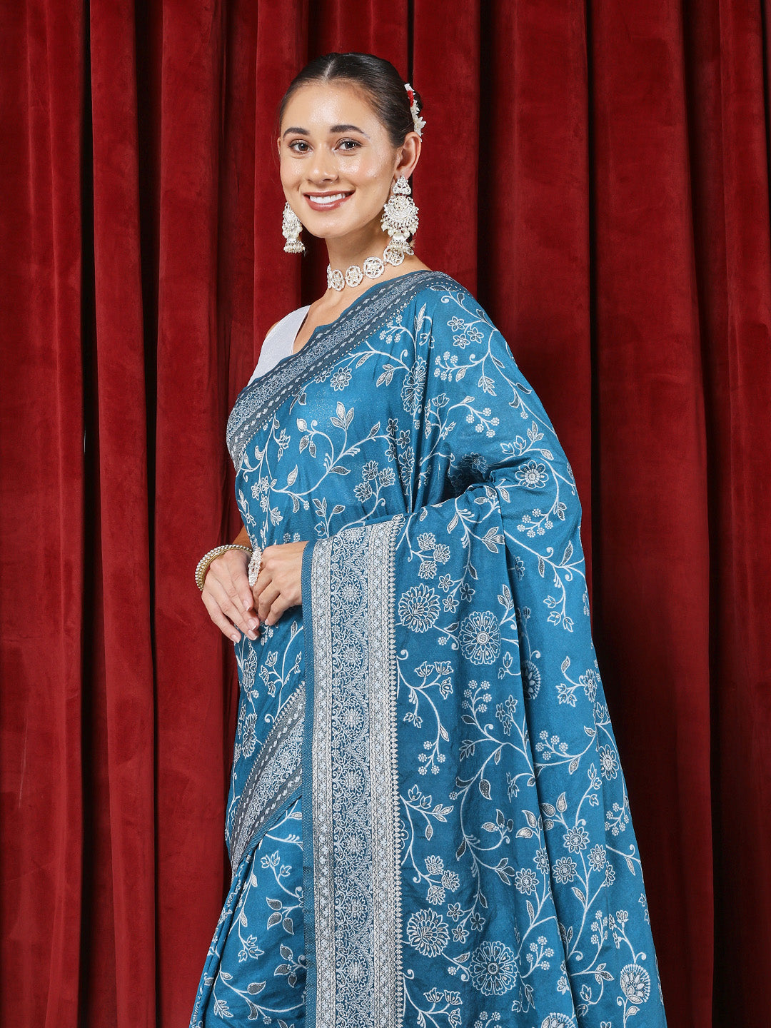 Zari Jaal Crepe Saree