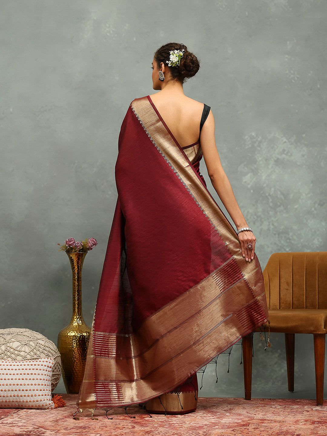Plain Art slik Saree