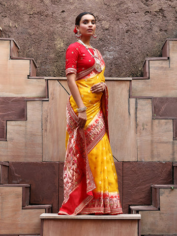 Zari Booti Handlom Saree