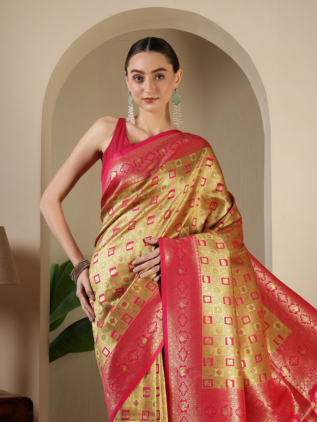 Woven Design Art Silk Saree