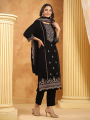 Neck Zari Embroidered Velvet Kurta With Pants & Dupatta