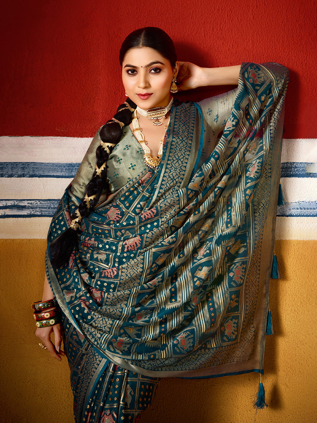 Abstract Print Georgette Saree