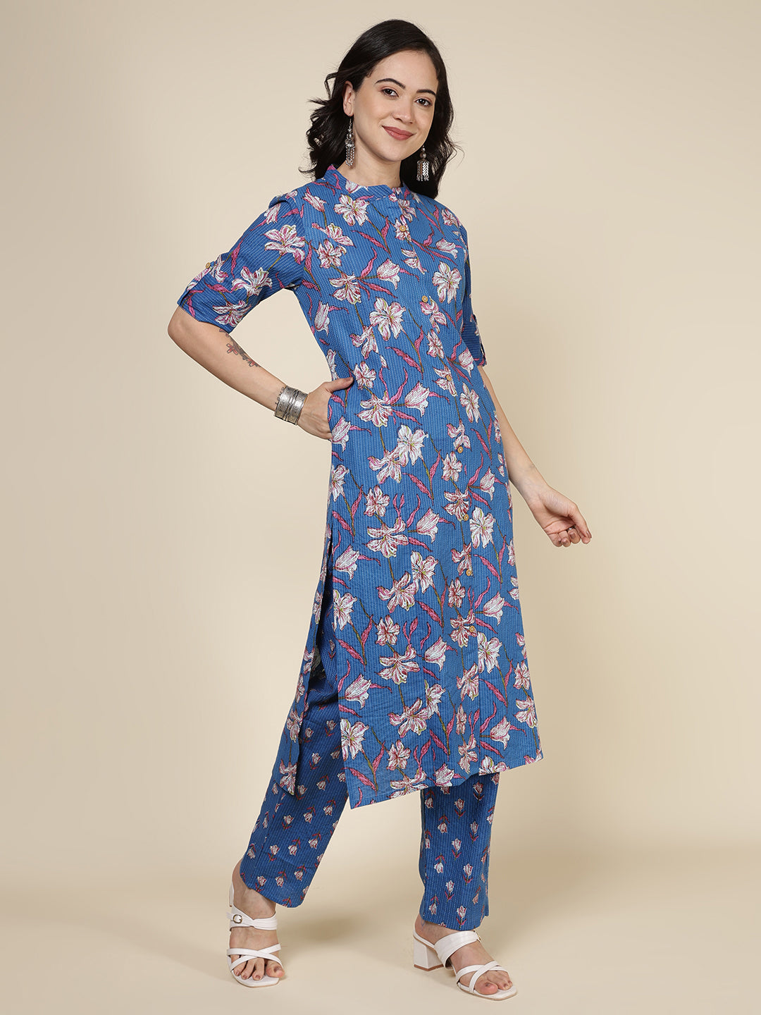 Printed Cotton Blend Kurta With Pants