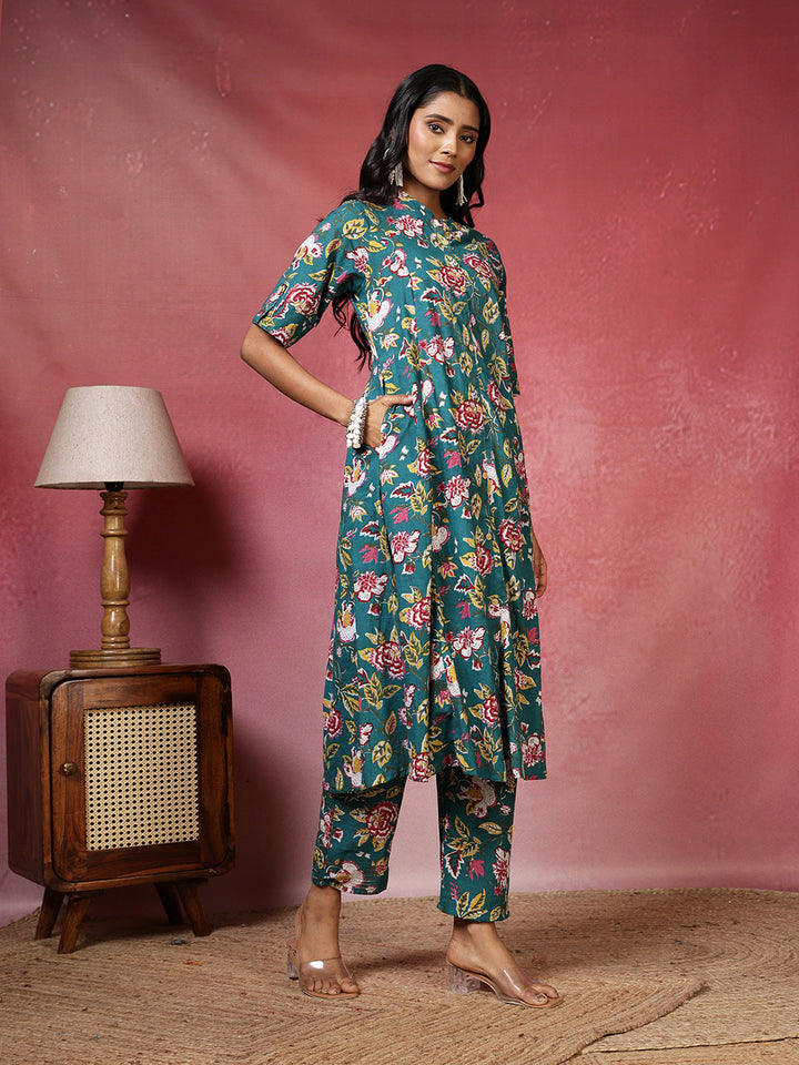 Printed Cotton Blend Kurta With Pants