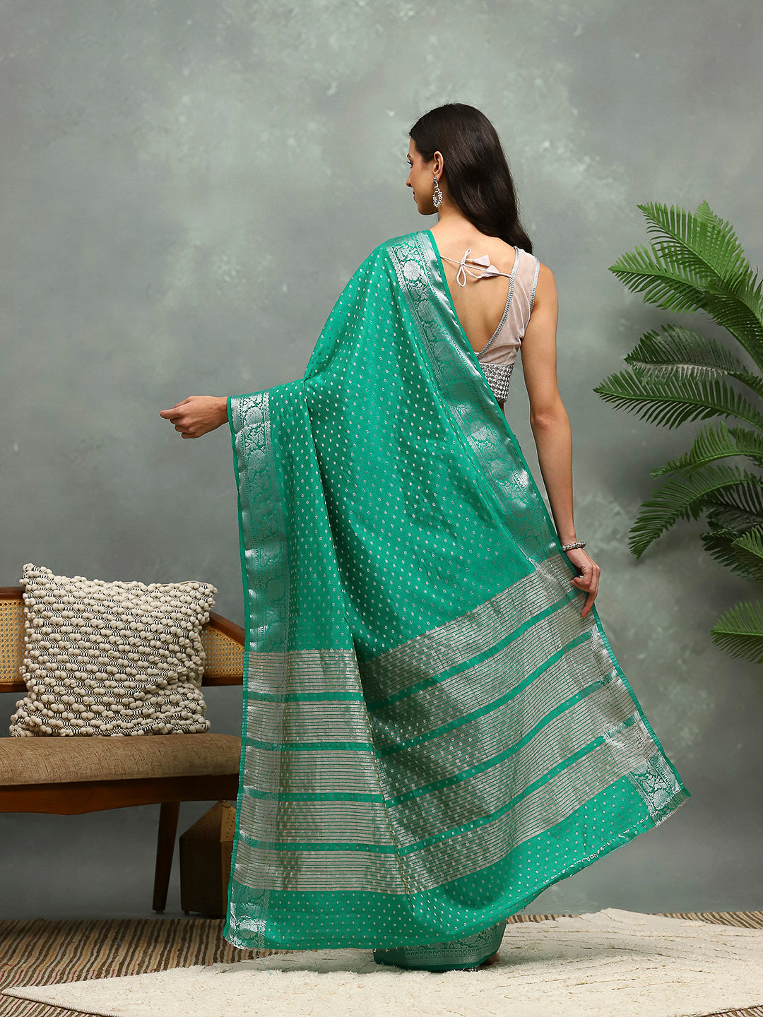 Woven Booti Art Silk Saree