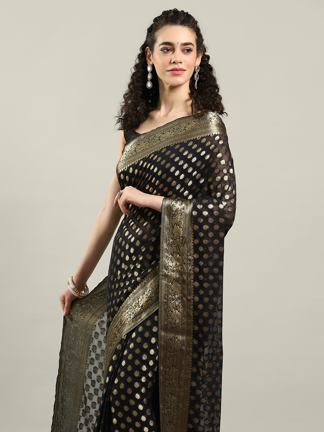 Zari Border Booti Chiffon Woven Saree