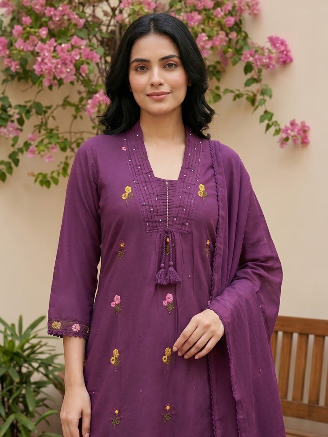 Lavender Embroidered Cotton Blend Straight Round Neck Suit Set