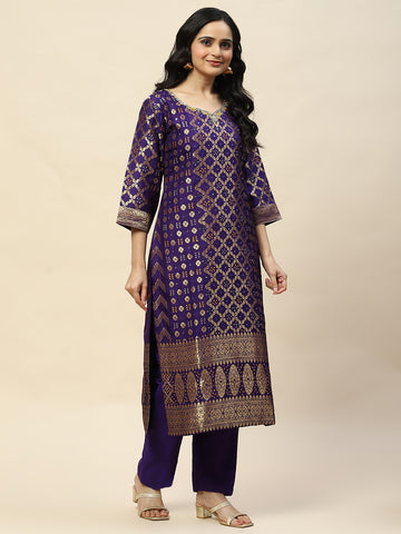 Woven Banarasi Kurta With Pants & Dupatta