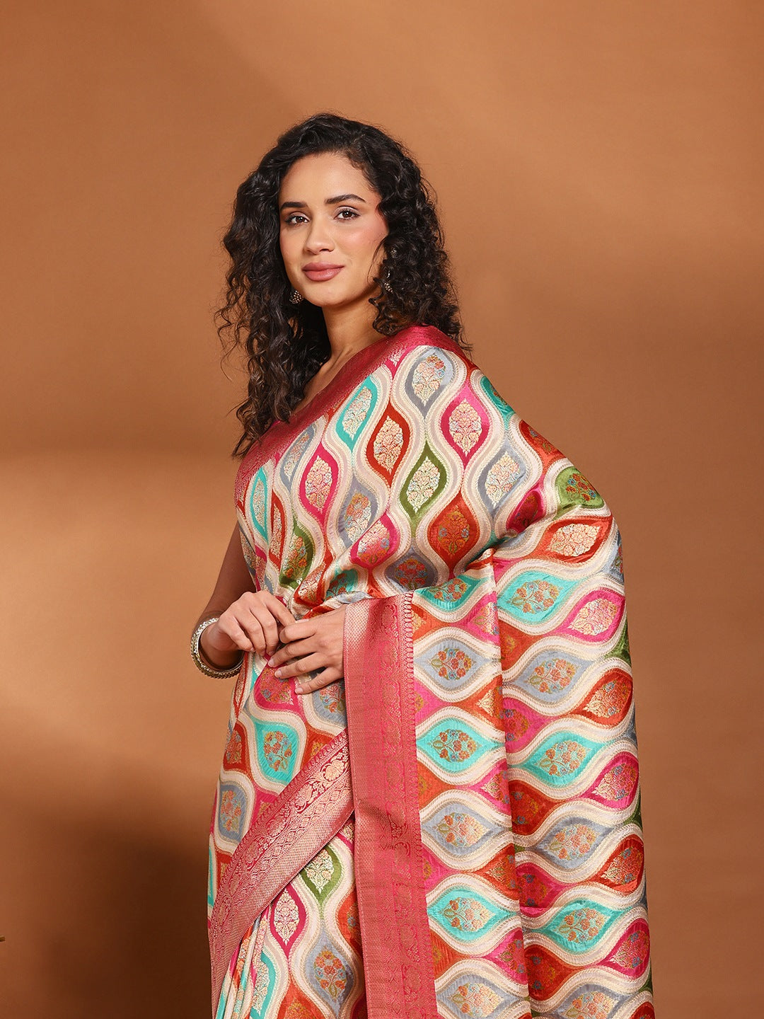 Zari Jaal Woven Satin Saree