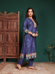 Floral Printed Muslin Kurta With Pant & Dupatta
