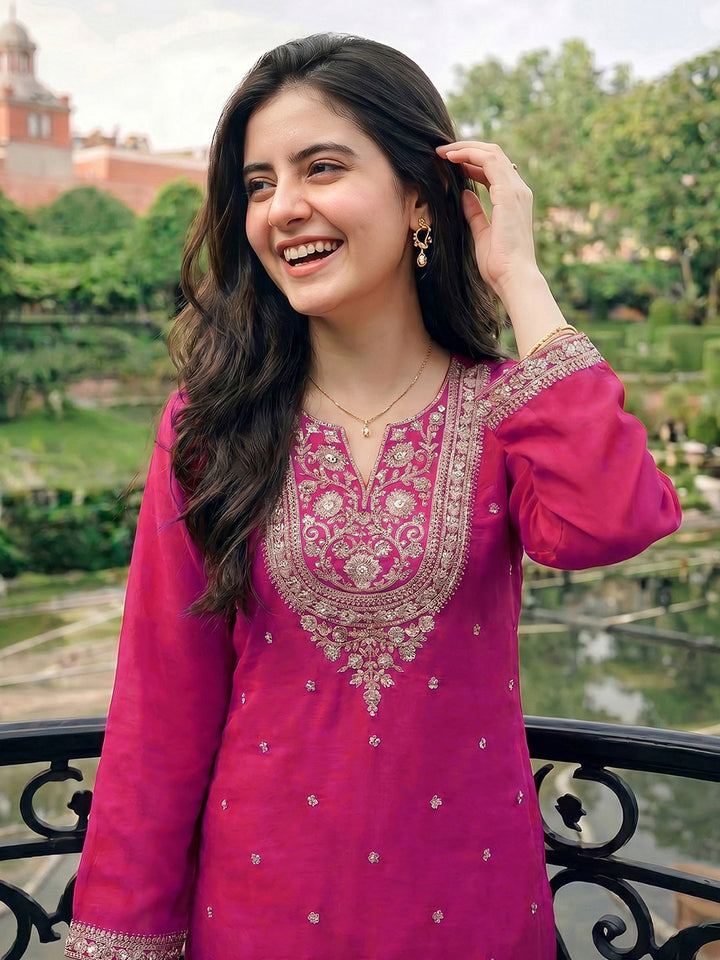 Embroidered Organza Suit Set With Dupatta