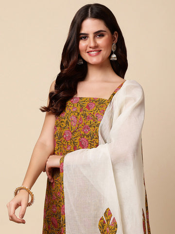 Printed Cotton Unstitched Suit With Dupatta