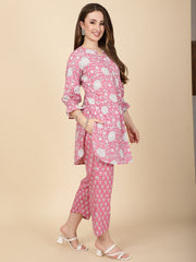 Floral Printed Cotton Kurti With Pants