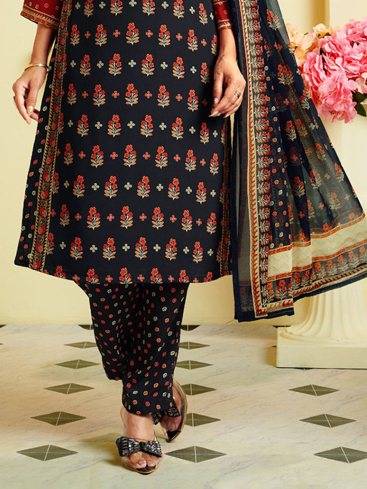 Printed Crepe Unstitched Suit With Pant &amp; Dupatta
