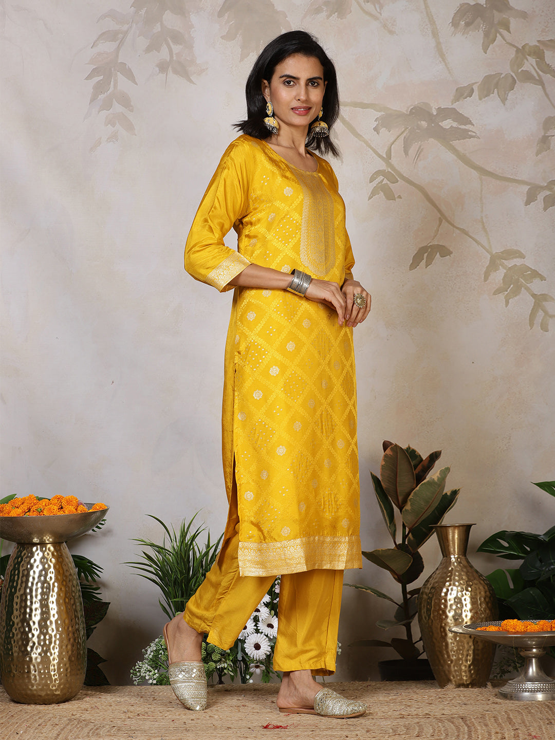 Banarasi Weave Tissue Kurta With Pants & Dupatta