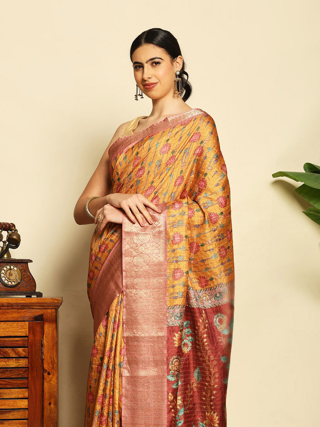 Digital Floral Printed Tussar Saree