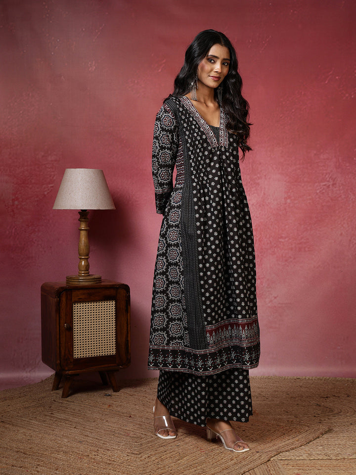 Printed Cotton Blend Kurta With Plazzo &amp; Dupatta