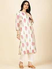 Floral Printed Chanderi Kurta With Pants