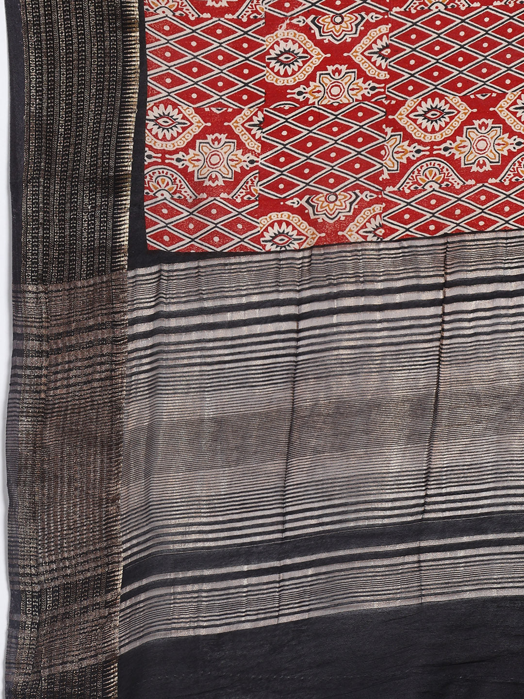 Digital Printed Cotton Blend Woven Saree